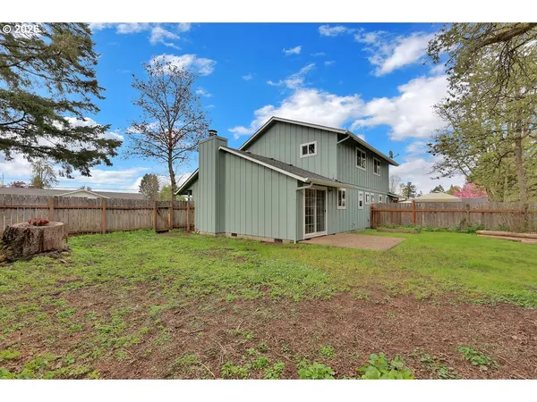 $535,000 | 25122 Cheney Drive, Veneta, OR 97487