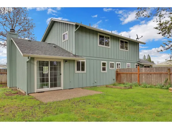 $535,000 | 25122 Cheney Drive, Veneta, OR 97487