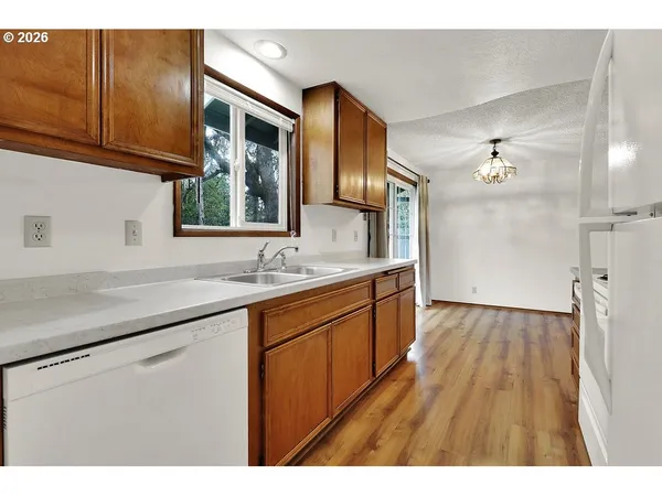 $535,000 | 25122 Cheney Drive, Veneta, OR 97487