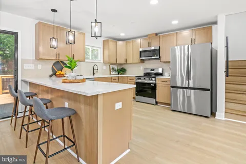 $575,000 | 1424 Regent Street, Annapolis, MD 21403
