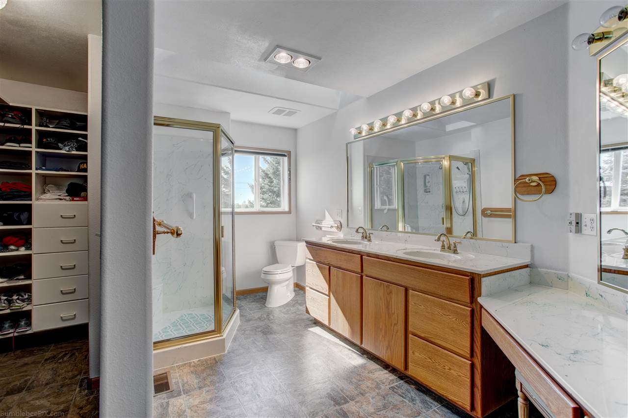 3621 West Smythe Road Cheney, WA 99004 - Photo 17 of 41