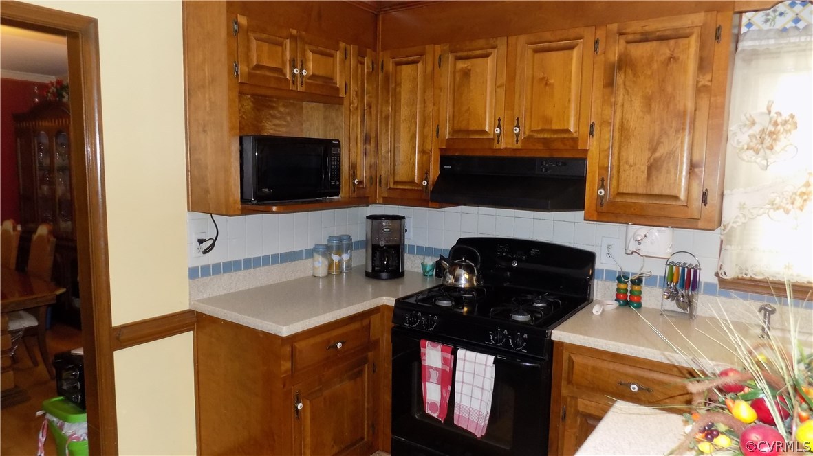 5330 Hopkins Road Richmond, VA 23234 - Photo 13 of 43 Gas cook stove