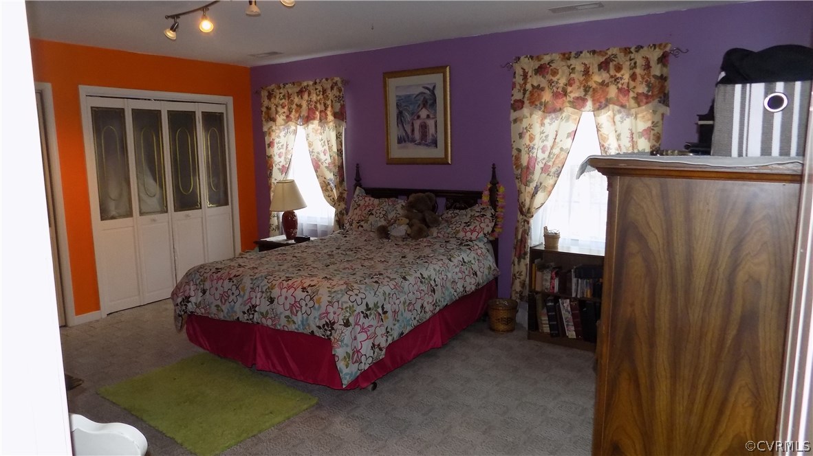 5330 Hopkins Road Richmond, VA 23234 - Photo 37 of 43 Bedroom 2 with double closets, 17 X 13
