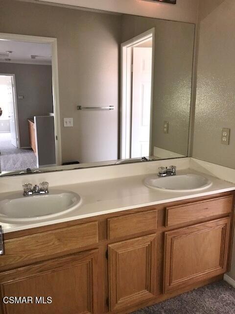 835 Noontide Way Oxnard, CA 93035 - Photo 18 of 21