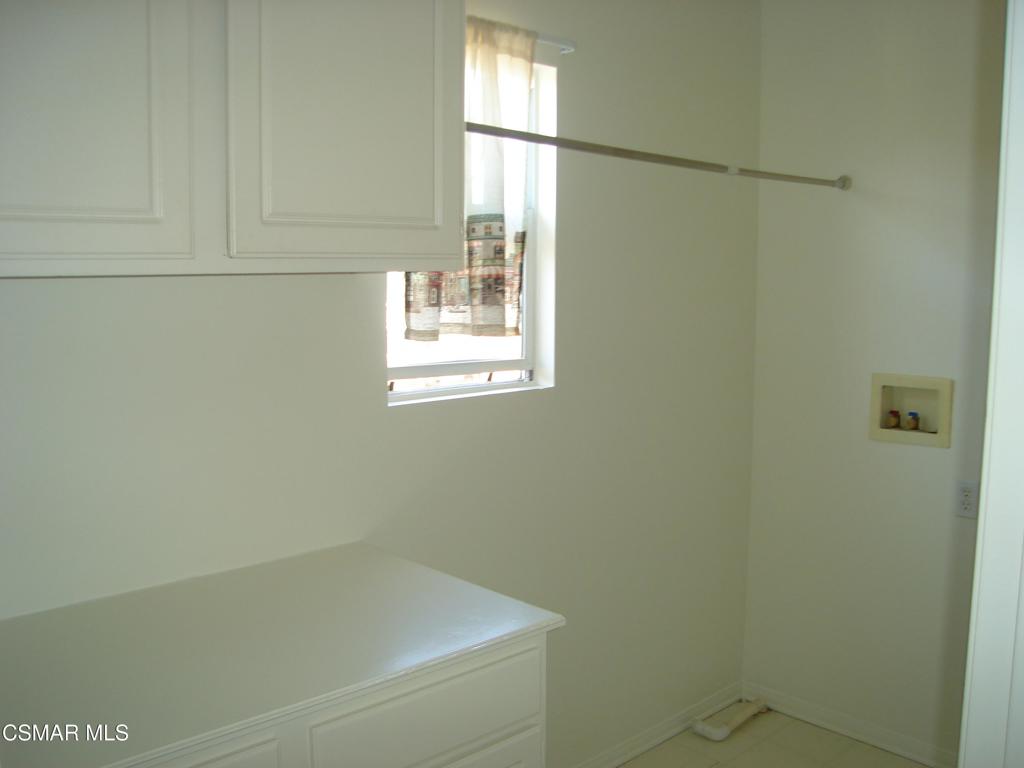 835 Noontide Way Oxnard, CA 93035 - Photo 19 of 21