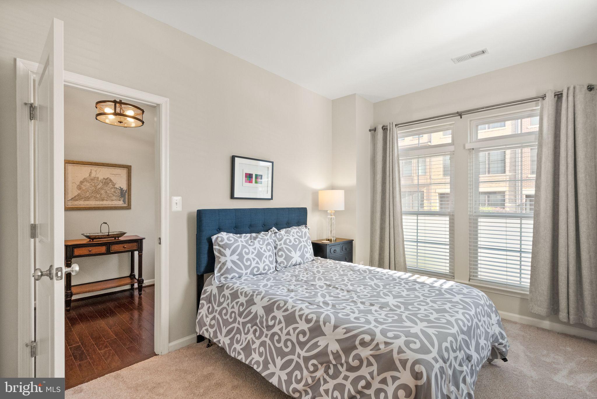 20431 Codman Drive Ashburn, VA 20147 - Photo 11 of 68