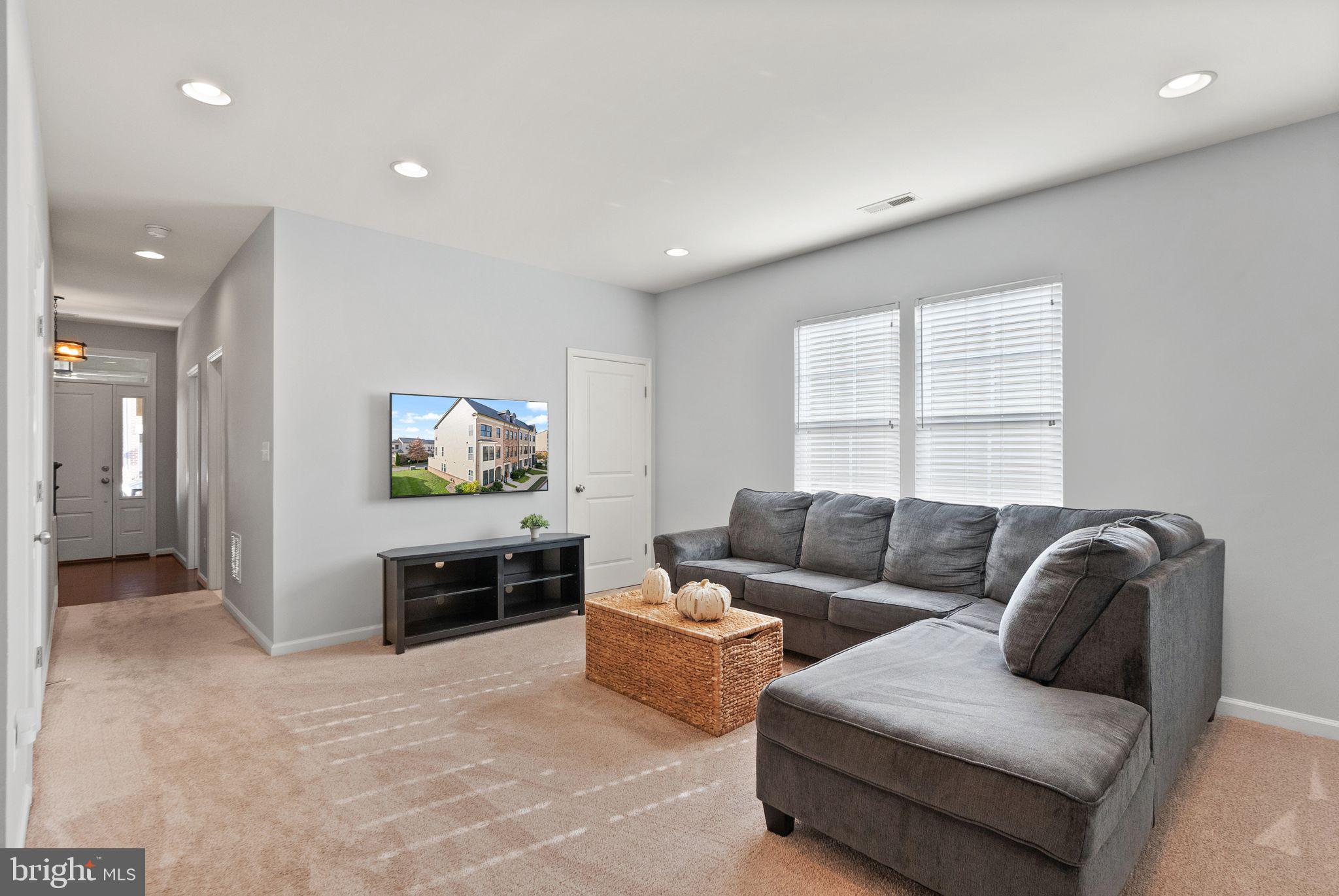 20431 Codman Drive Ashburn, VA 20147 - Photo 14 of 68