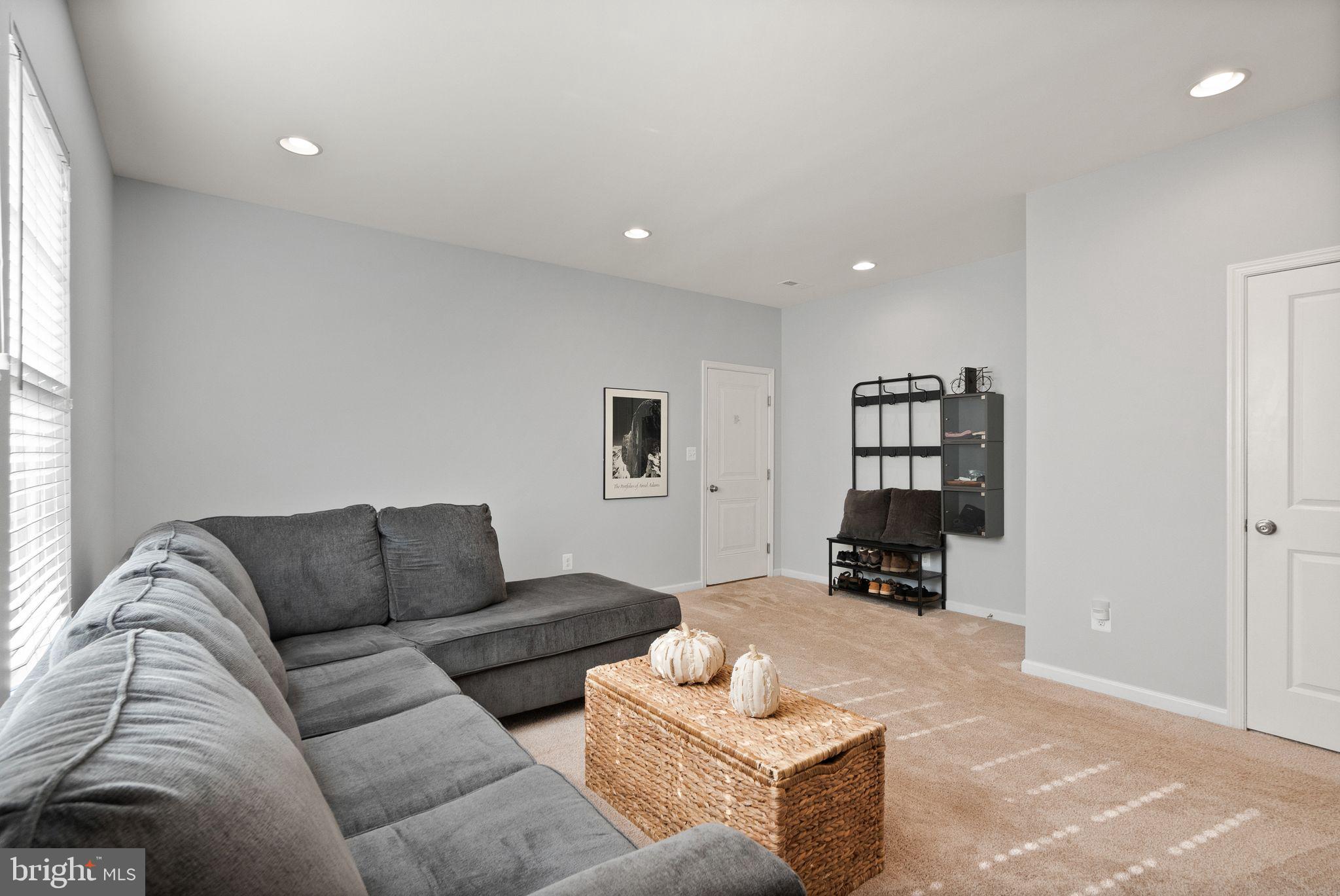 20431 Codman Drive Ashburn, VA 20147 - Photo 16 of 68