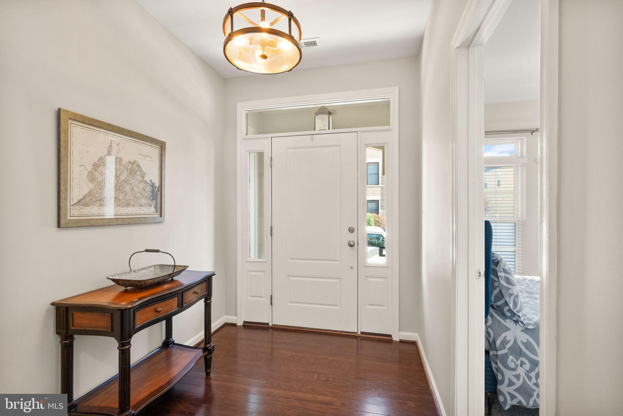 20431 Codman Drive Ashburn, VA 20147 - Photo 8 of 68