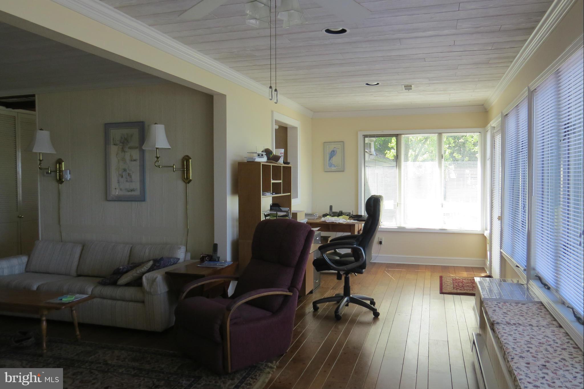 4962 Bar Neck Road Tilghman, MD 21671 - Photo 15 of 30 Family Room - Office Nook