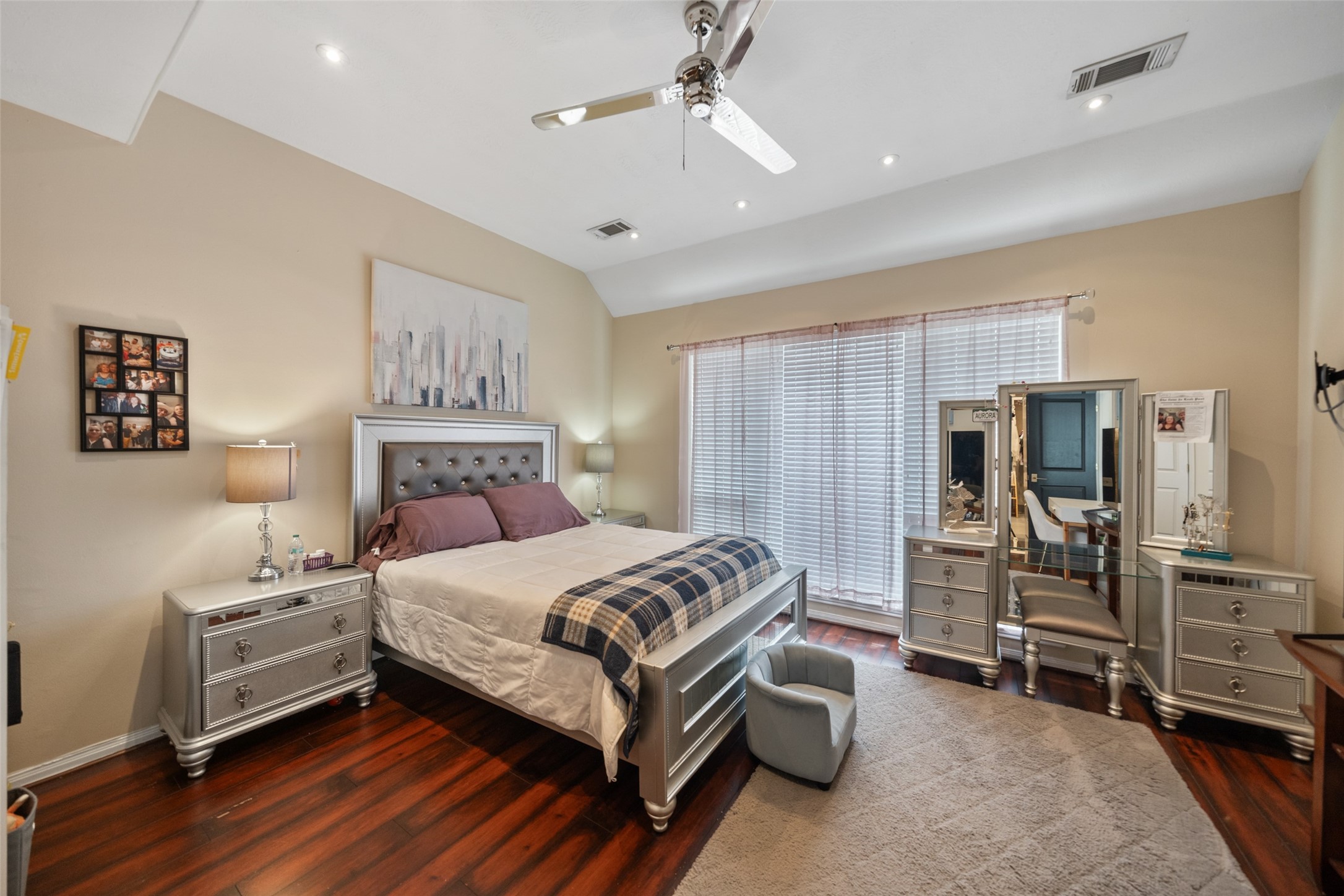 6330 Merona Lane Houston, TX 77041 - Photo 17 of 30
