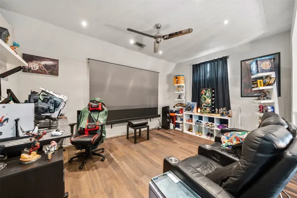 $430,000 | 6330 Merona Lane, Houston, TX 77041