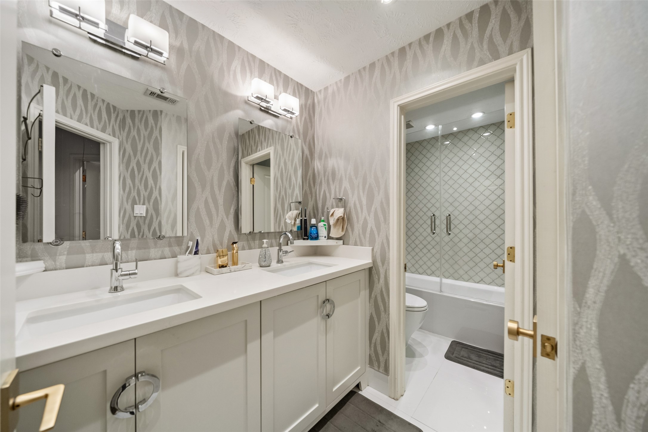 6330 Merona Lane Houston, TX 77041 - Photo 28 of 30
