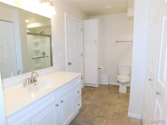 $210,000 | 14471 Bantry Lane, Unit 11, Chesterfield, MO 63017