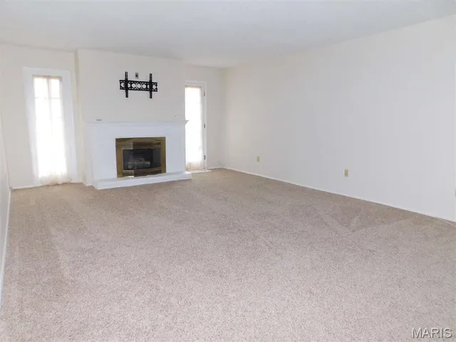 $210,000 | 14471 Bantry Lane, Unit 11, Chesterfield, MO 63017