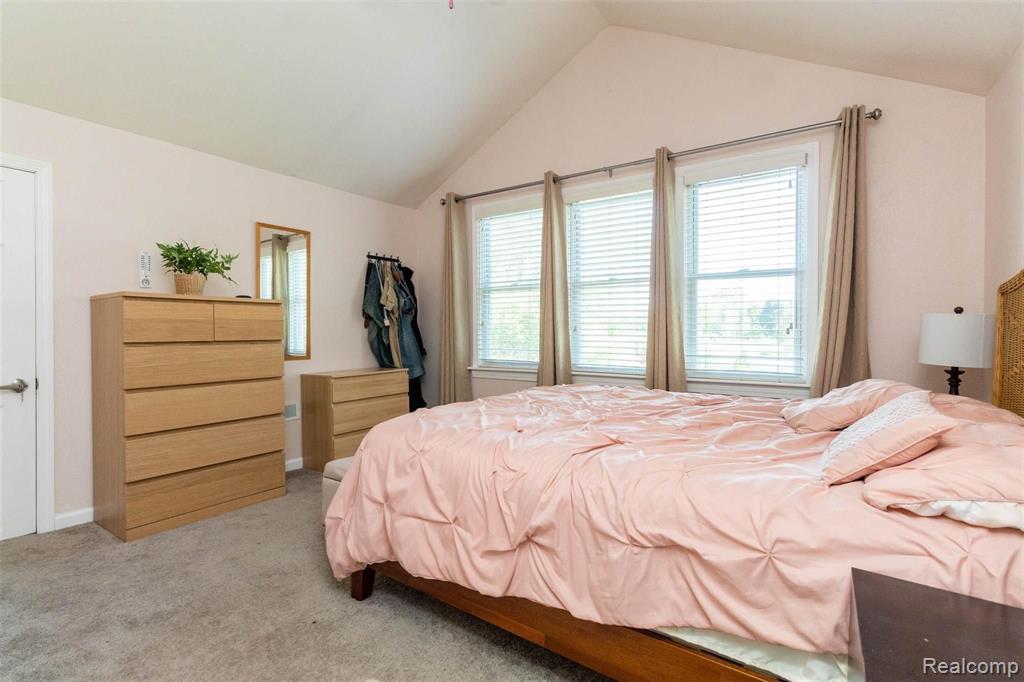 28115 Six Mile Road Livonia, MI 48154 - Photo 17 of 38