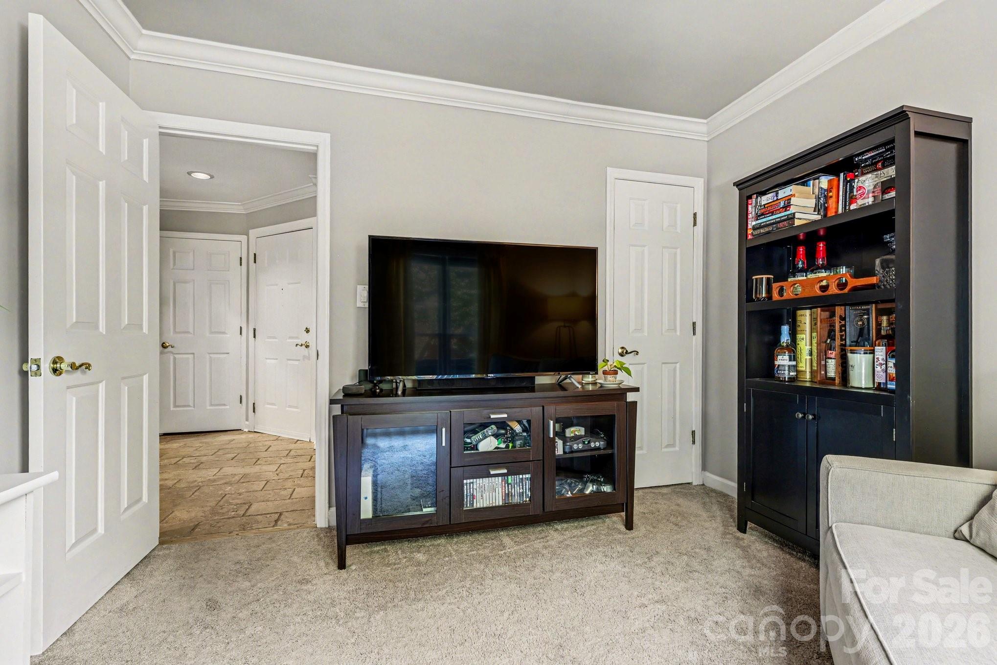 601 Queens Road, Unit A Charlotte, NC 28207 - Photo 19 of 29 Gallery Image 19