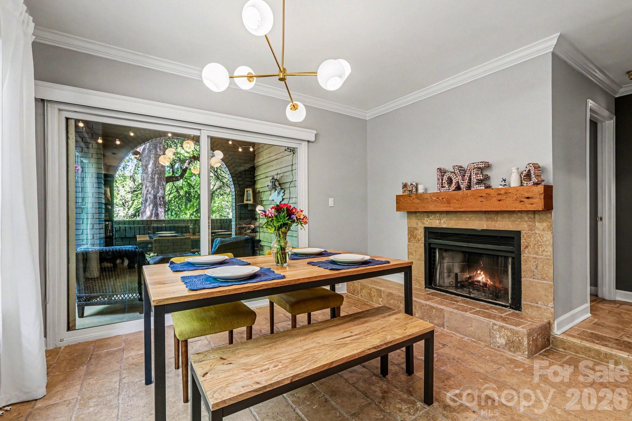 601 Queens Road, Unit A Charlotte, NC 28207 - Photo 7 of 29 Gallery Image 7