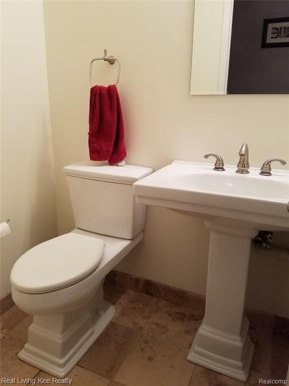 129 Stratford Lane Rochester Hills, MI 48309 - Photo 11 of 18
