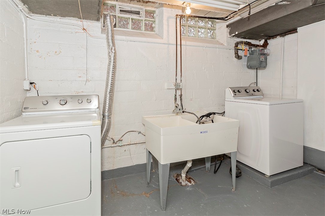 2624 Saybrook Road Cleveland, OH 44118 - Photo 19 of 34 Gallery Image 19