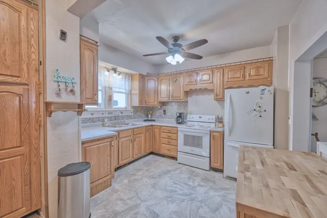 $189,000 | 15 West 4th Avenue North, Aurora, MN 55705