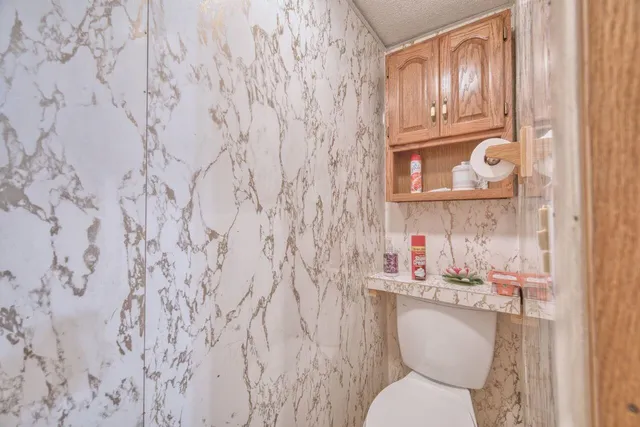 $189,000 | 15 West 4th Avenue North, Aurora, MN 55705