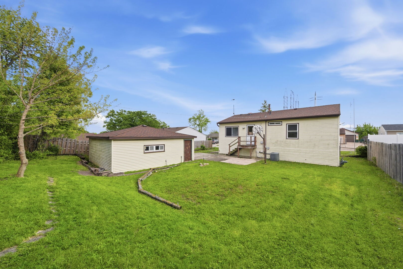 418 Hamrick Avenue Romeoville, IL 60446 - Photo 17 of 17 Gallery Image 17