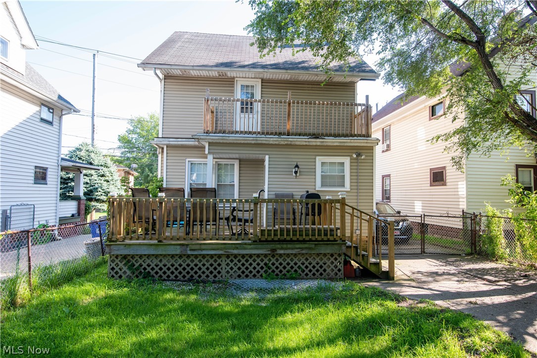 4258 Valley Road Cleveland, OH 44109 - Photo 4 of 22