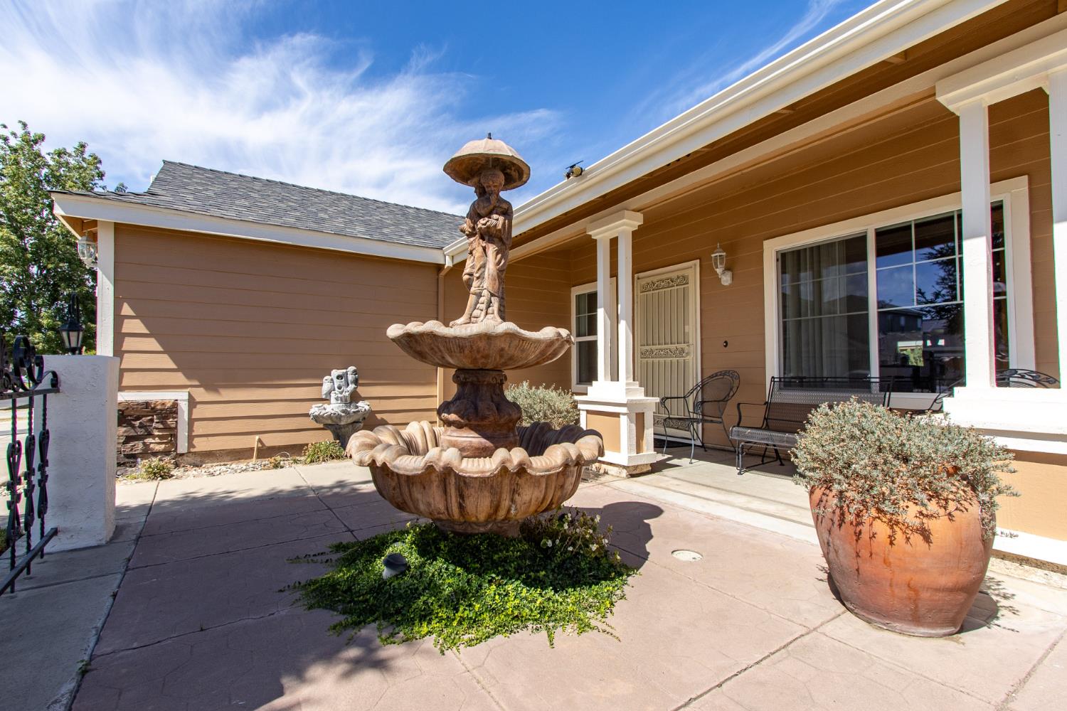 5432 Roselena Way Keyes, CA 95328 - Photo 5 of 30