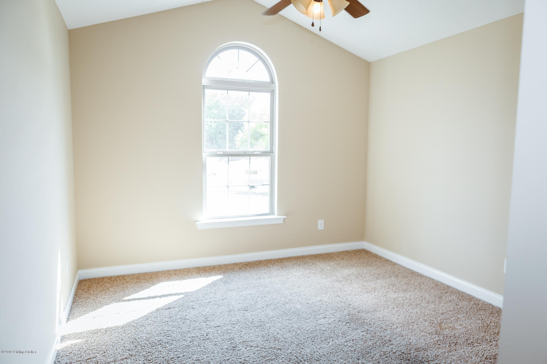 727 Hayden School Road Elizabethtown, KY 42701 - Photo 18 of 30 727HaydenSchoolRd028