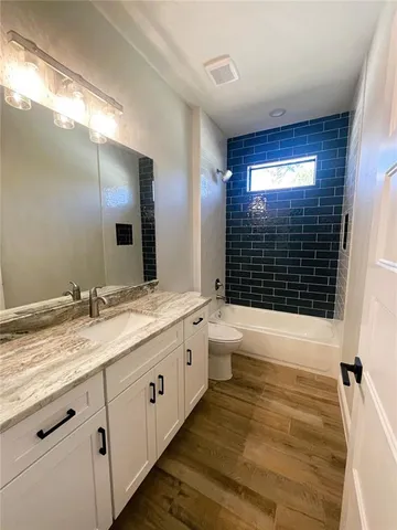 $469,900 | 7435 Grand Concourse Street, Englewood, FL 34224