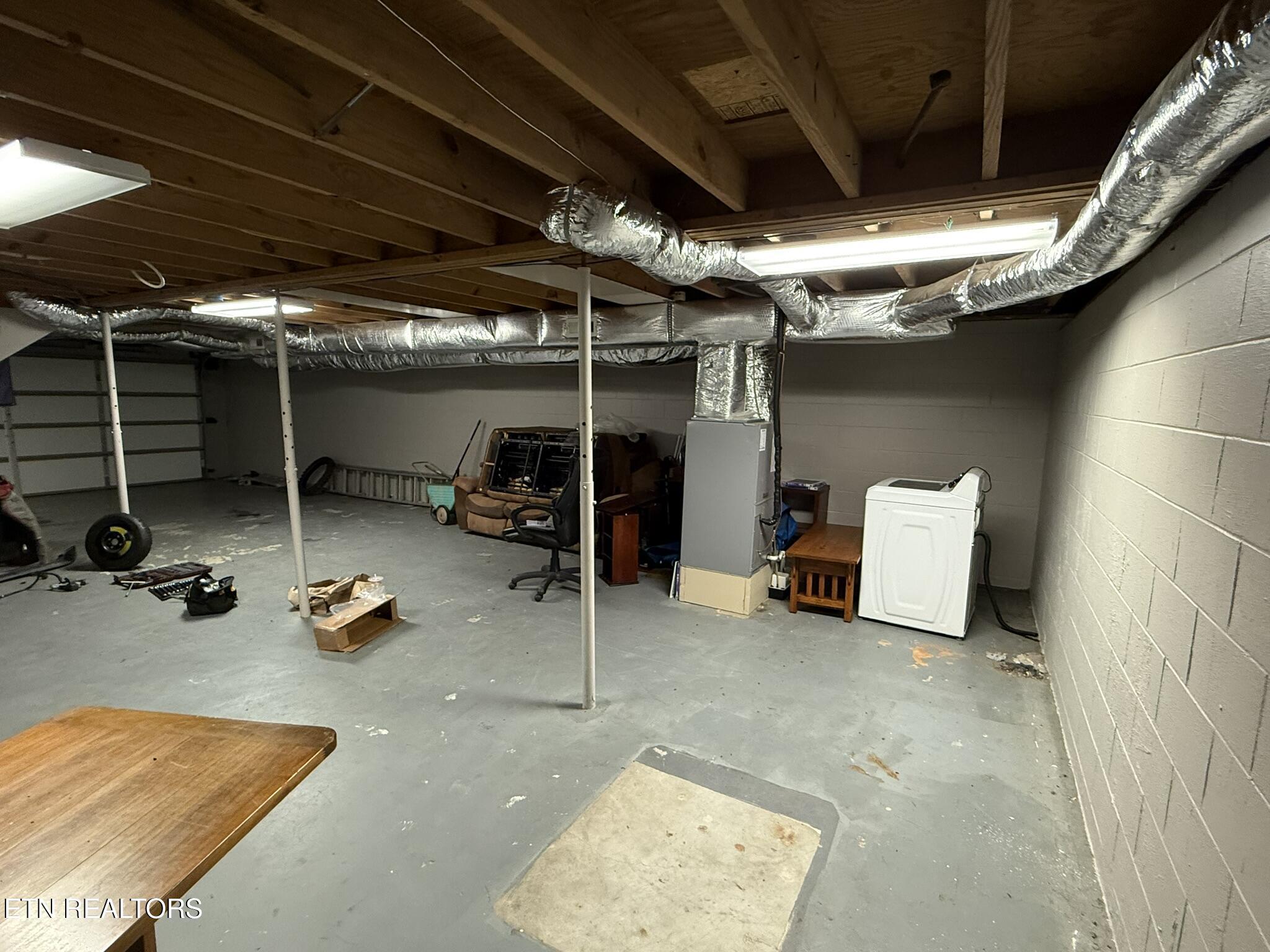 250 City Lake Road Jamestown, TN 38556 - Photo 23 of 35 IMG_3804