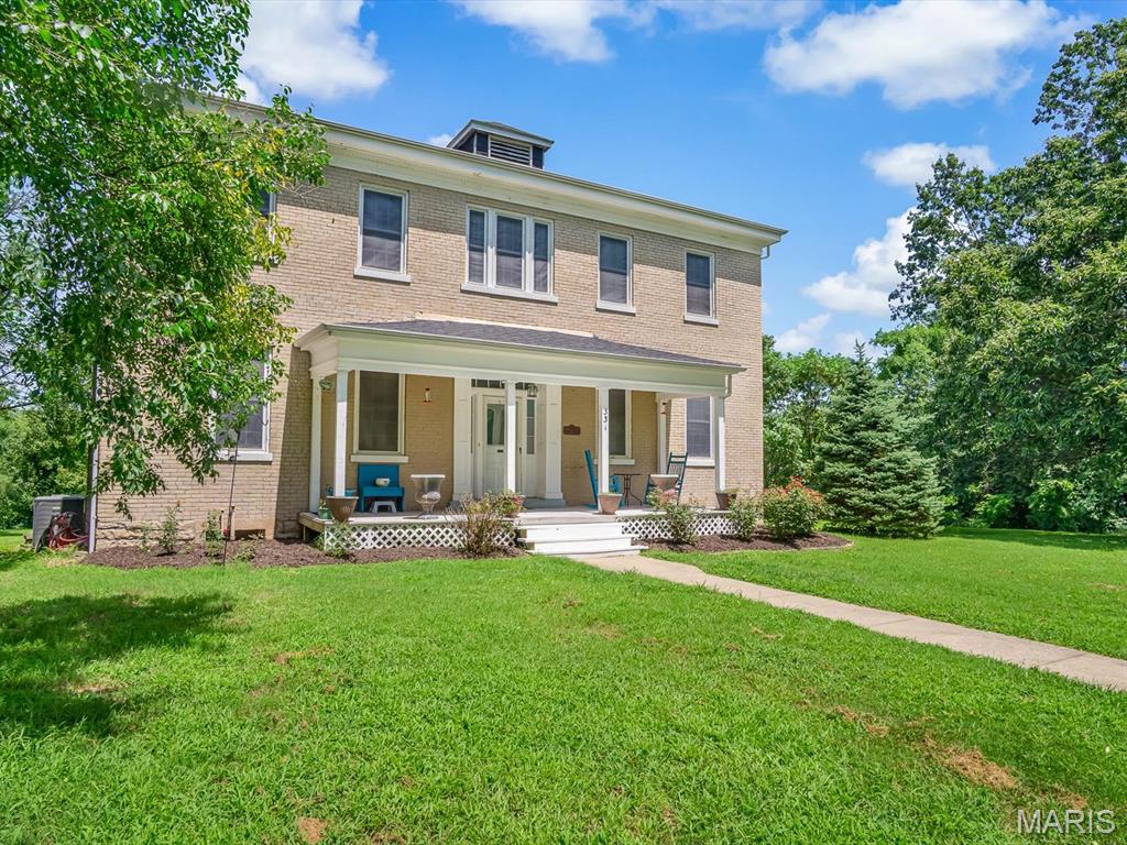 331 East 4th Street Waterloo, IL 62298 - Photo 2 of 43 Gallery Image 2