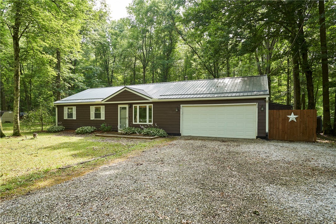 18550 Shaw Road Chagrin Falls, OH 44023 - Photo 1 of 27