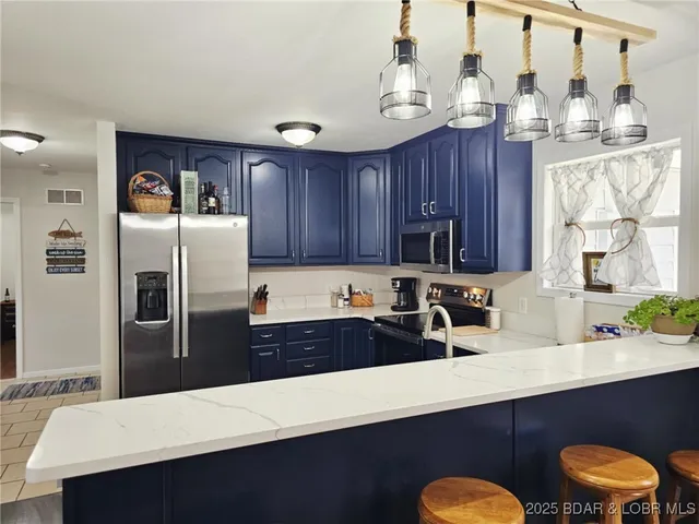 $594,500 | 8255 Clover Road, Gravois Mills, MO 65037