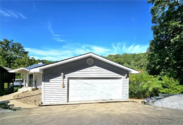 $599,500 | 8255 Clover Road, Gravois Mills, MO 65037