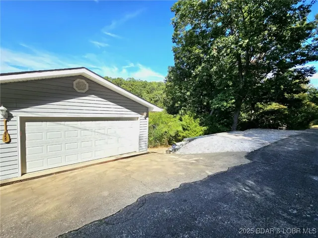 $599,500 | 8255 Clover Road, Gravois Mills, MO 65037