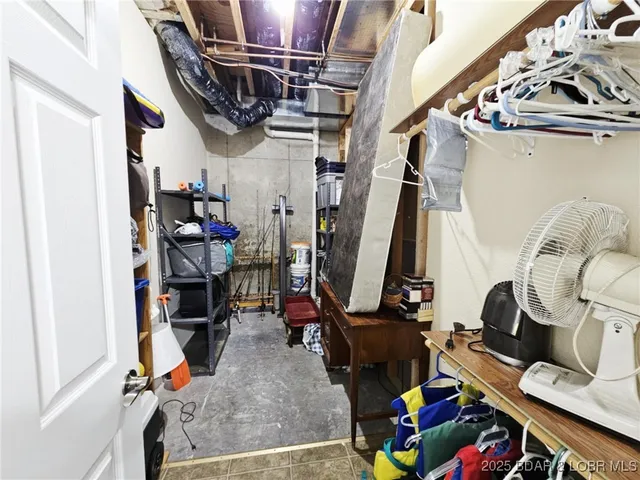 $599,500 | 8255 Clover Road, Gravois Mills, MO 65037