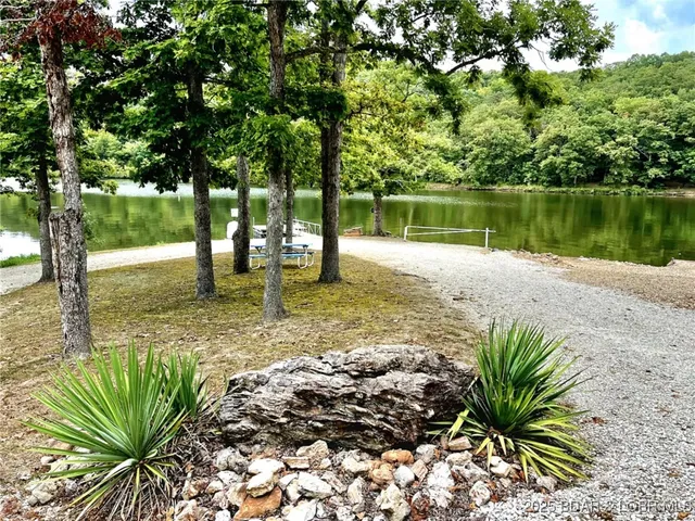 $594,500 | 8255 Clover Road, Gravois Mills, MO 65037