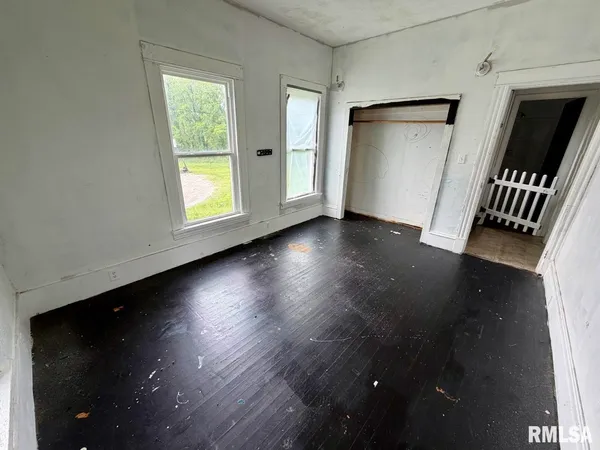 $65,000 | 105 East Spring Street, Anna, IL 62906