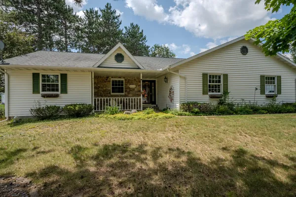 $389,900 | 6109 Babl Lane, Schofield, WI 54476