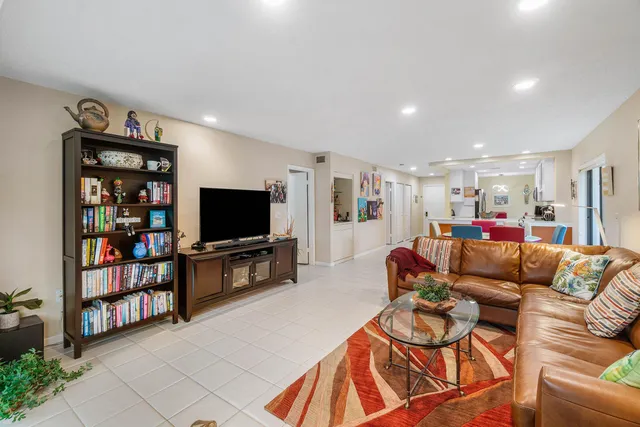 $149,000 | 34 Southport Lane, Unit A, Boynton Beach, FL 33436
