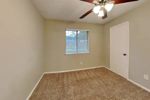 $1,950 | 4718 Lost Lake Lane, Spring, TX 77388