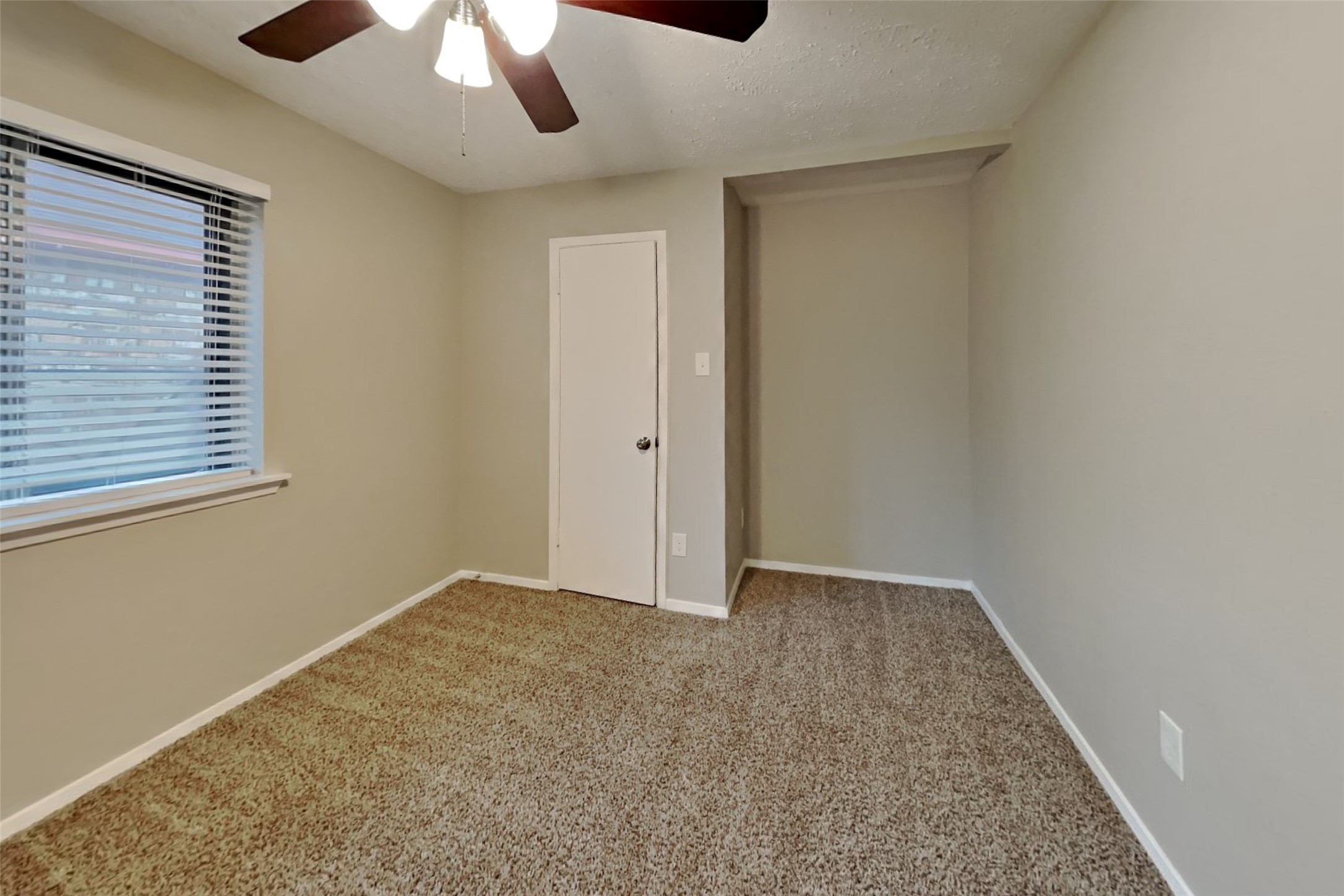 4718 Lost Lake Lane Spring, TX 77388 - Photo 14 of 18