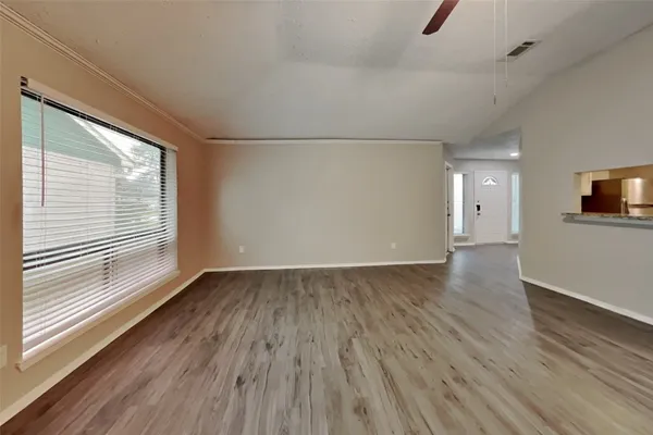 $1,950 | 4718 Lost Lake Lane, Spring, TX 77388