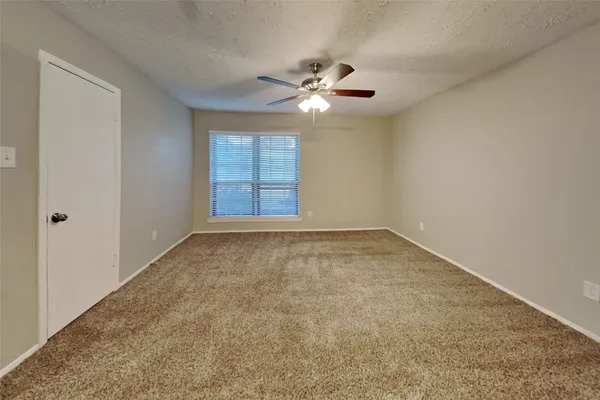 $1,950 | 4718 Lost Lake Lane, Spring, TX 77388