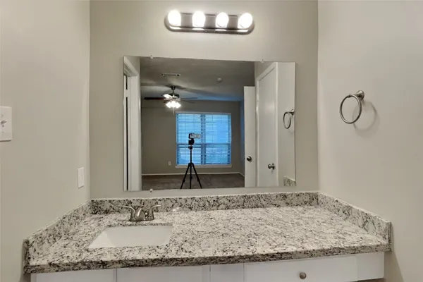$1,950 | 4718 Lost Lake Lane, Spring, TX 77388