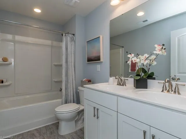 628 Gopherwood Lane, Mebane, NC 27302