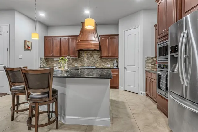 $3,200 | 1229 Harris Hawk Way, Arlington, TX 76005