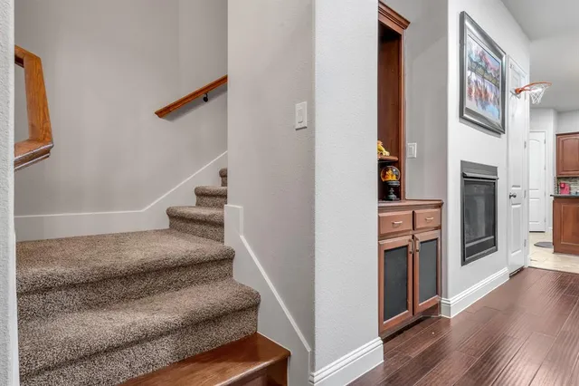 $3,200 | 1229 Harris Hawk Way, Arlington, TX 76005